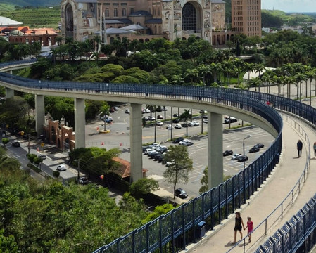 Passarela da Fé-阿帕雷西达必去景点