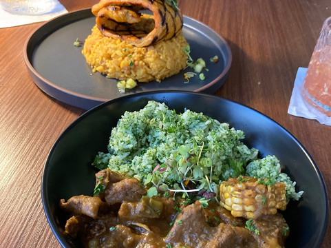 Yuquibo Cafe and Restaurant