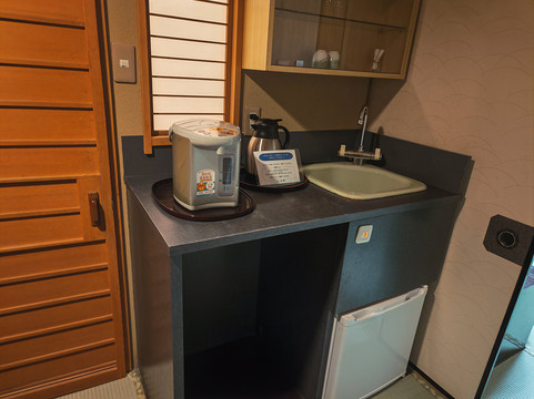 夫塔巴酒店主图