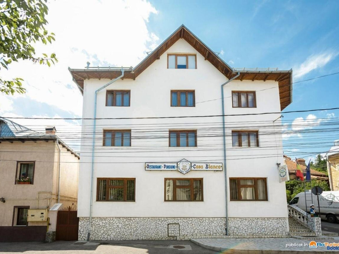 Pensiunea Casa Blanca
