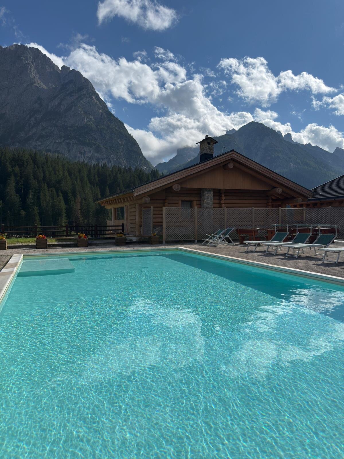 豪斯麦克拉酒店-官方