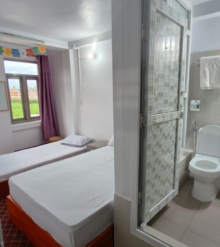 Community Holiday Inn