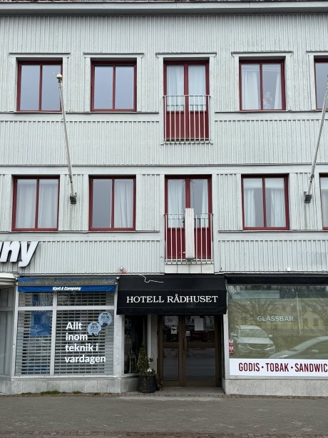 拉德哈塞特酒店-官方