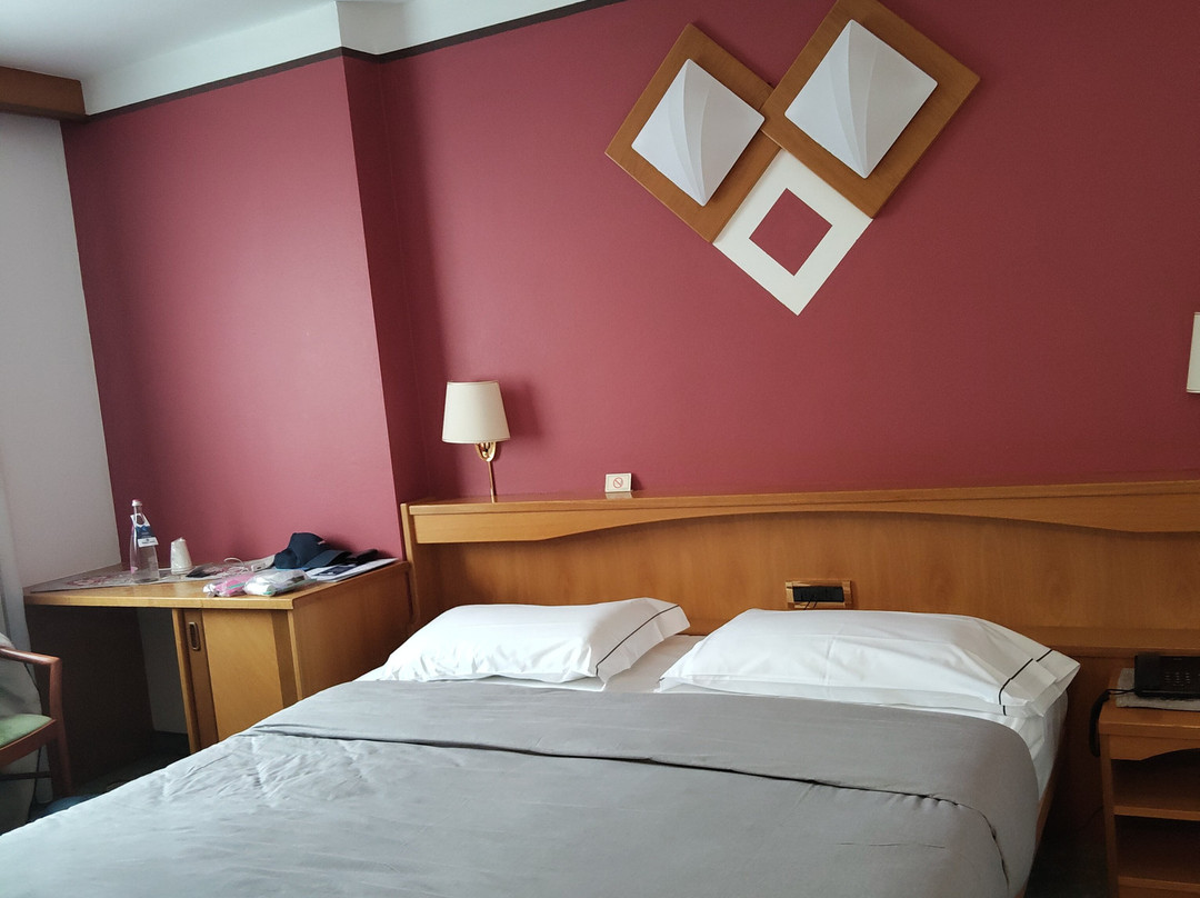 圣坦顿酒店主图