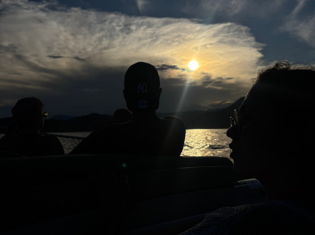 Nautika Tour-乌巴图巴必去景点