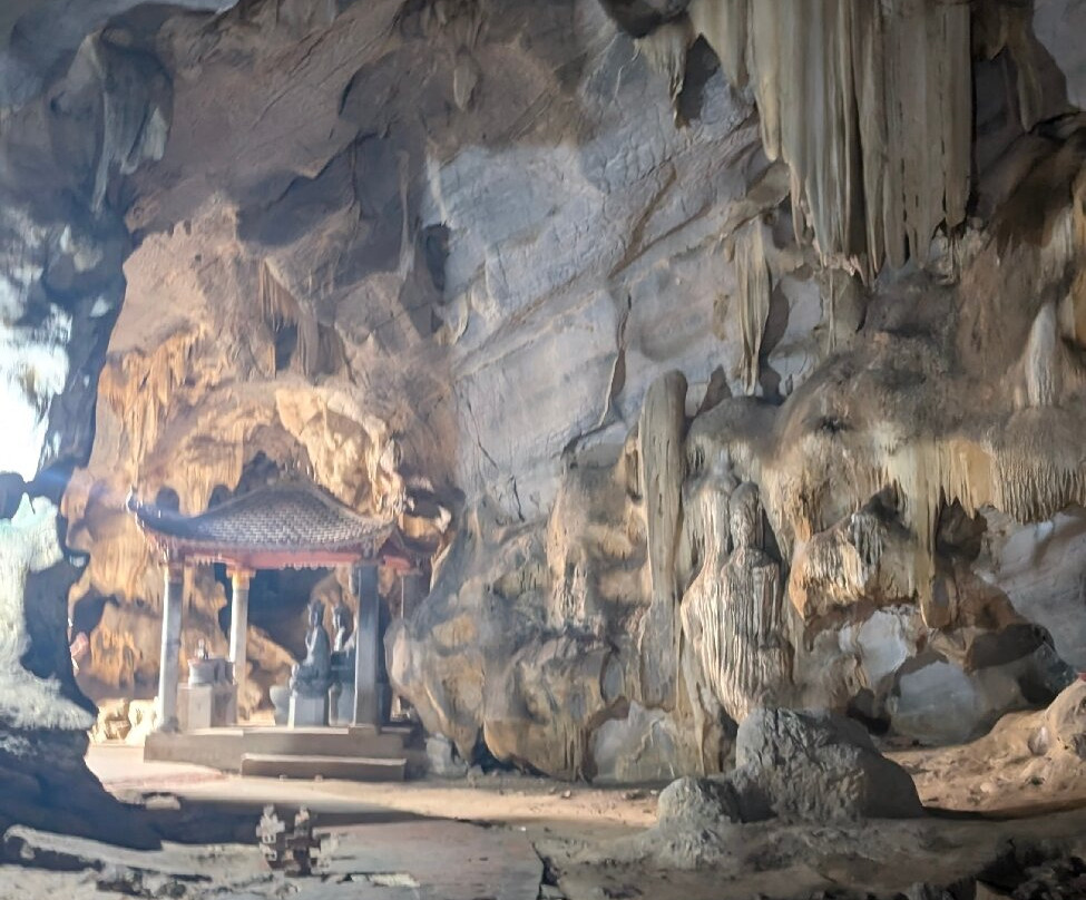 Bich Dong Pagoda-Ninh Hai必去景点