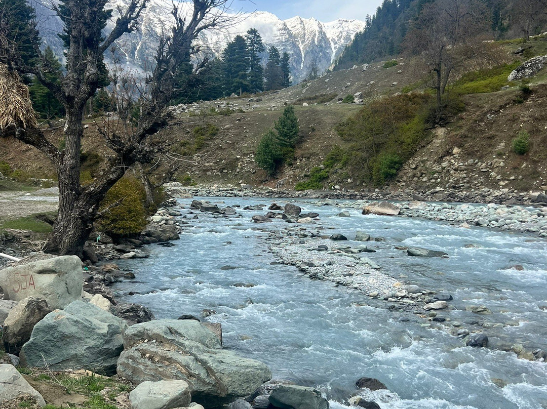 巴达度假村和温泉主图