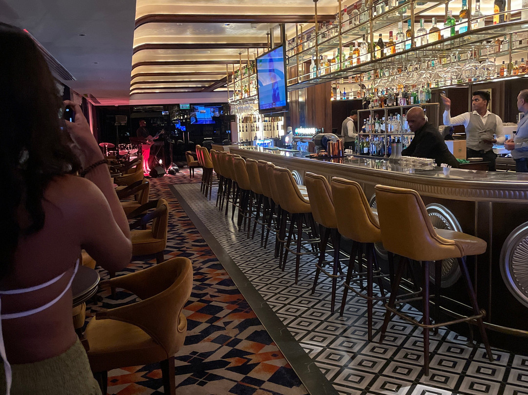 辛纳蒙科伦坡大酒店主图