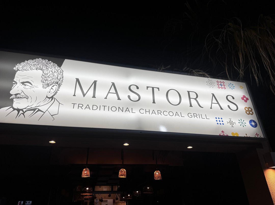 Mastoras Traditional Charcoal Grill