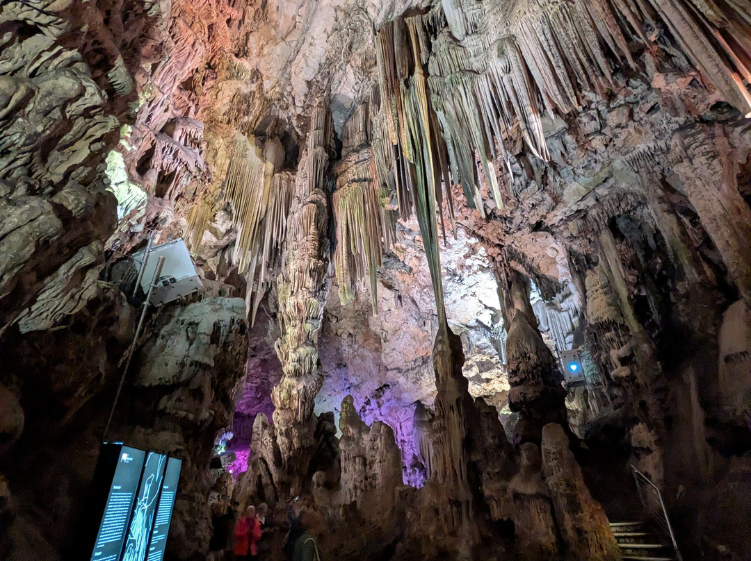 St. Michael's Cave-直布罗陀必去景点
