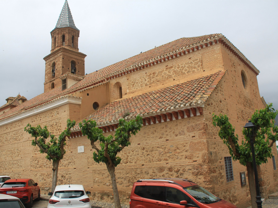 Iglesia Parroquial de San Andres-Fondon必去景点