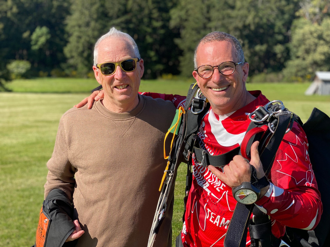 Skydive Vancouver Island-Nanoose Bay必去景点