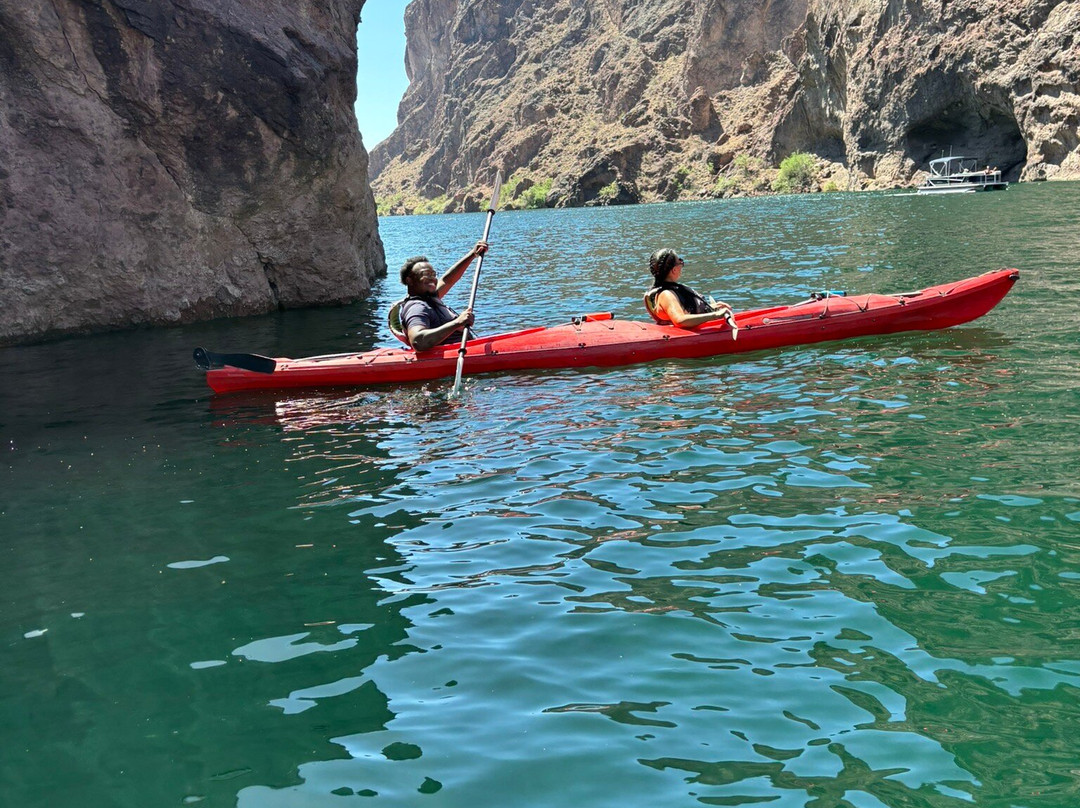 Colorado River Kayak Tours-Willow Beach必去景点