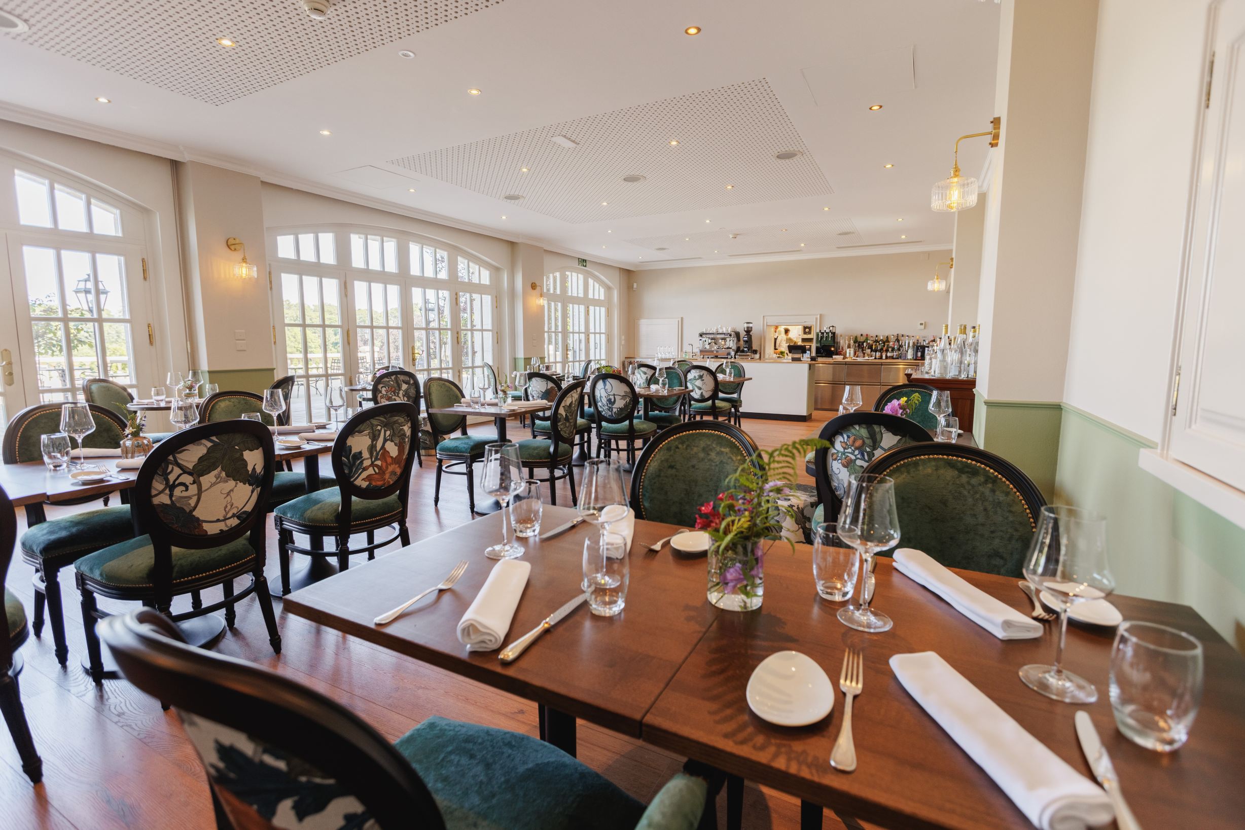 Domaine de Mont-Renaud-餐饮