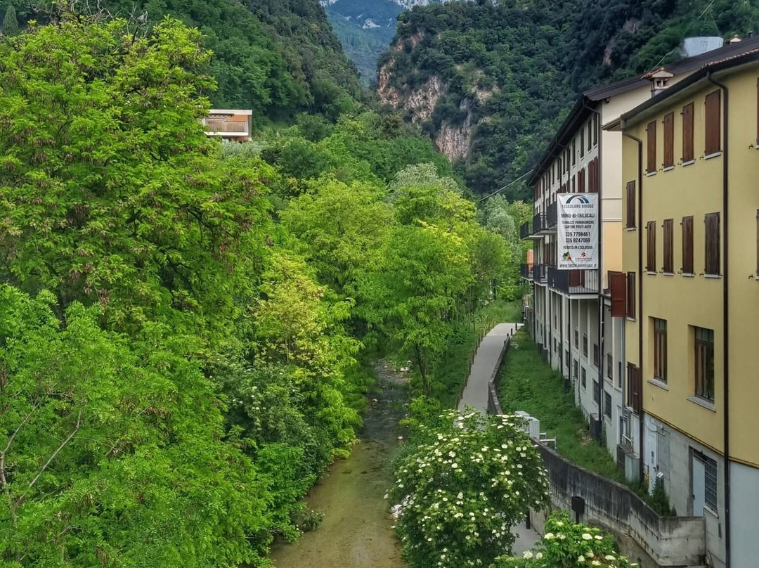 Valle delle Cartiere-Toscolano-Maderno必去景点