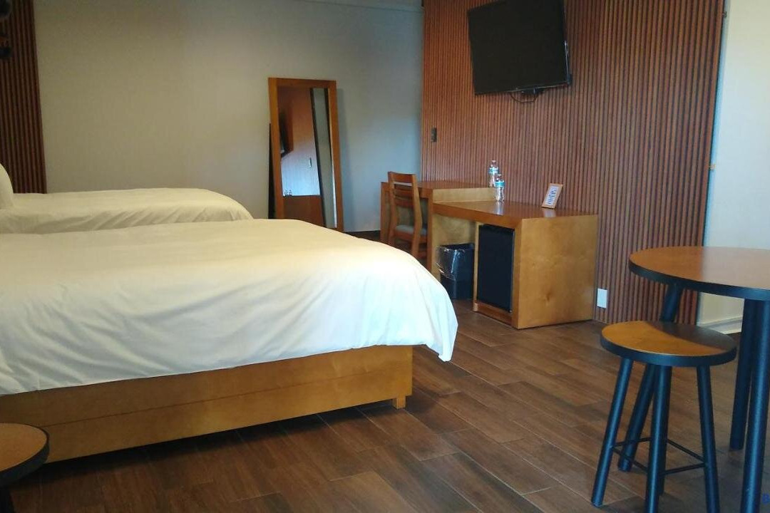 HOTEL REAL DEL MONTE WOODs