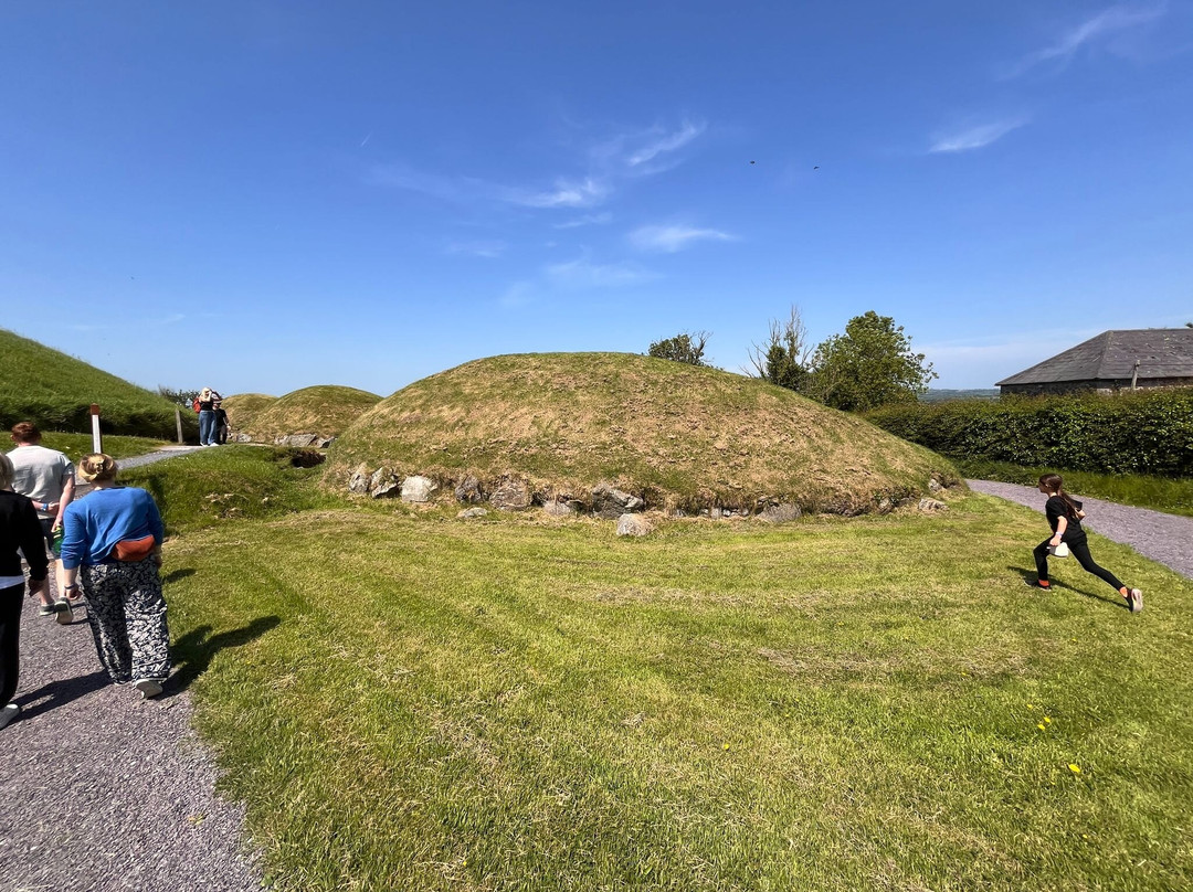 Newgrange-Donore必去景点