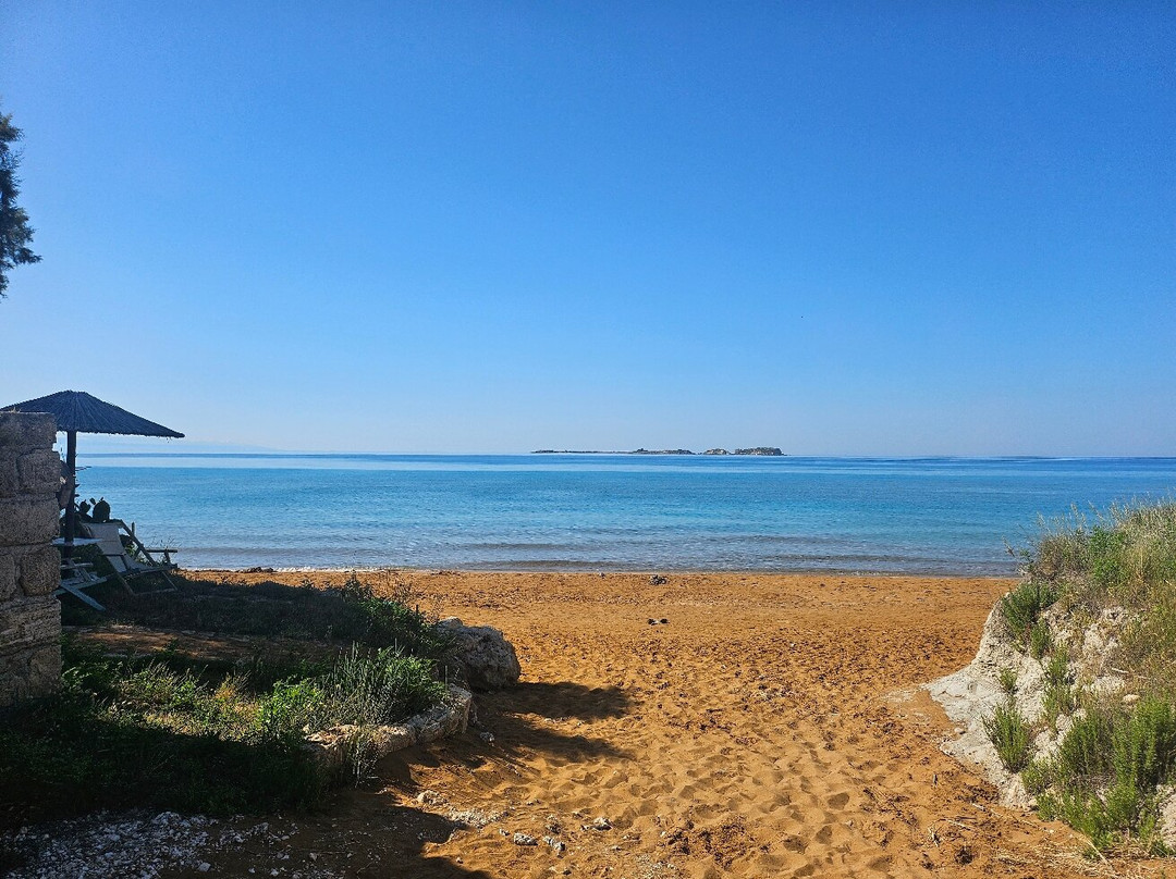 Xi Beach-Mantzavinata必去景点