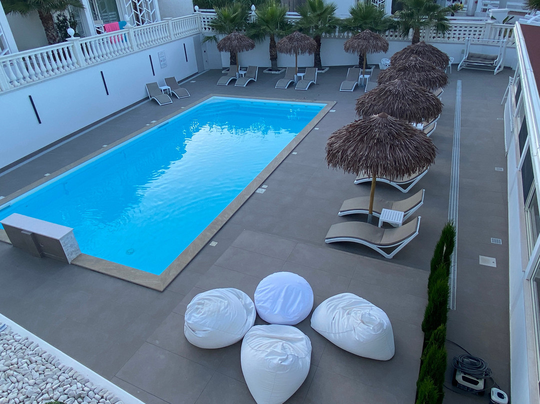 Hotel Sirena - Servizio Spiaggia Inclusive主图
