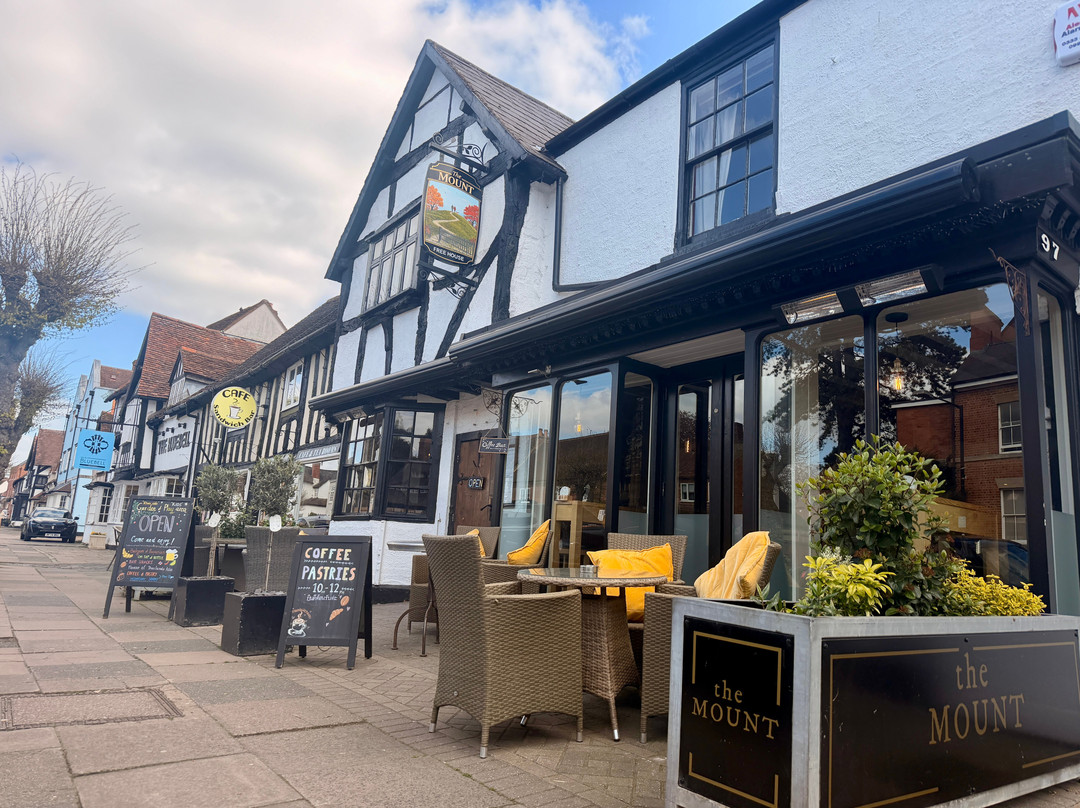 The Mount Pub
