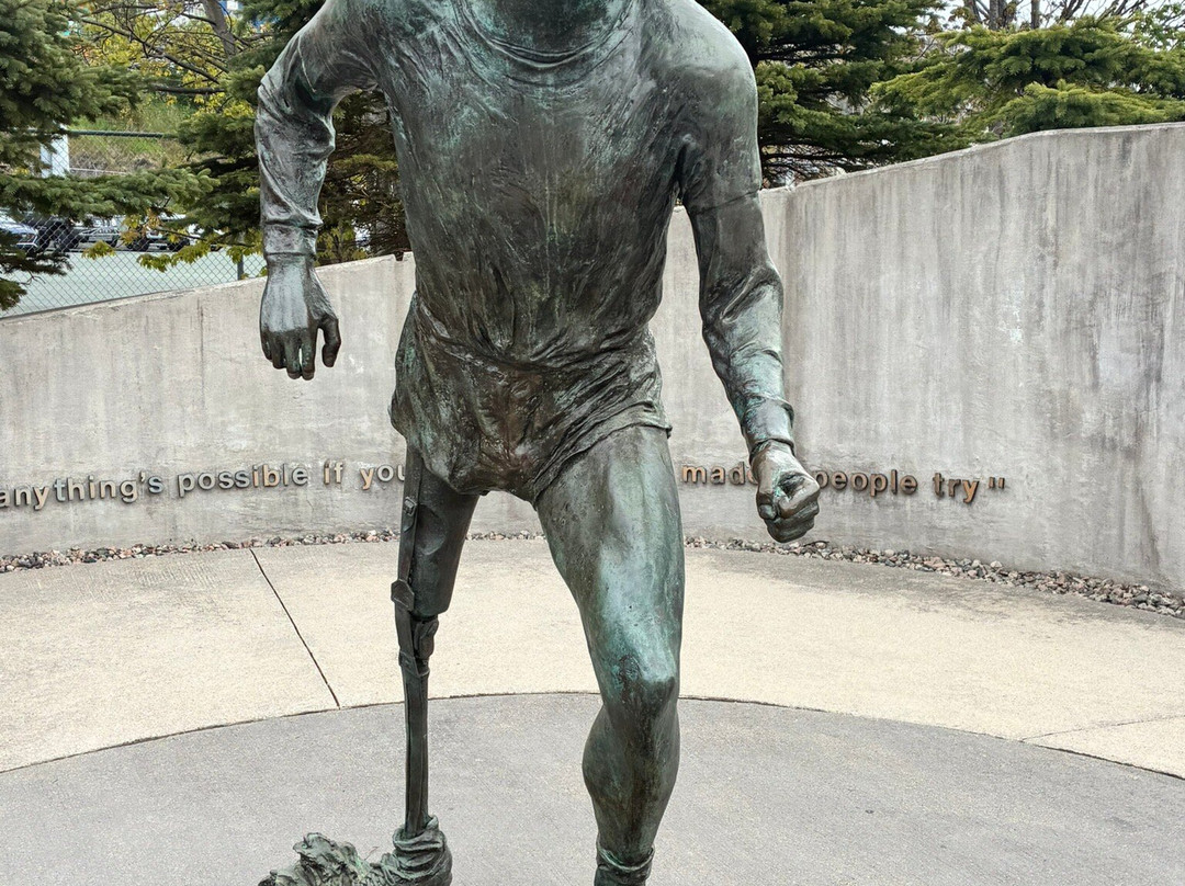 Terry Fox Monument-圣约翰必去景点