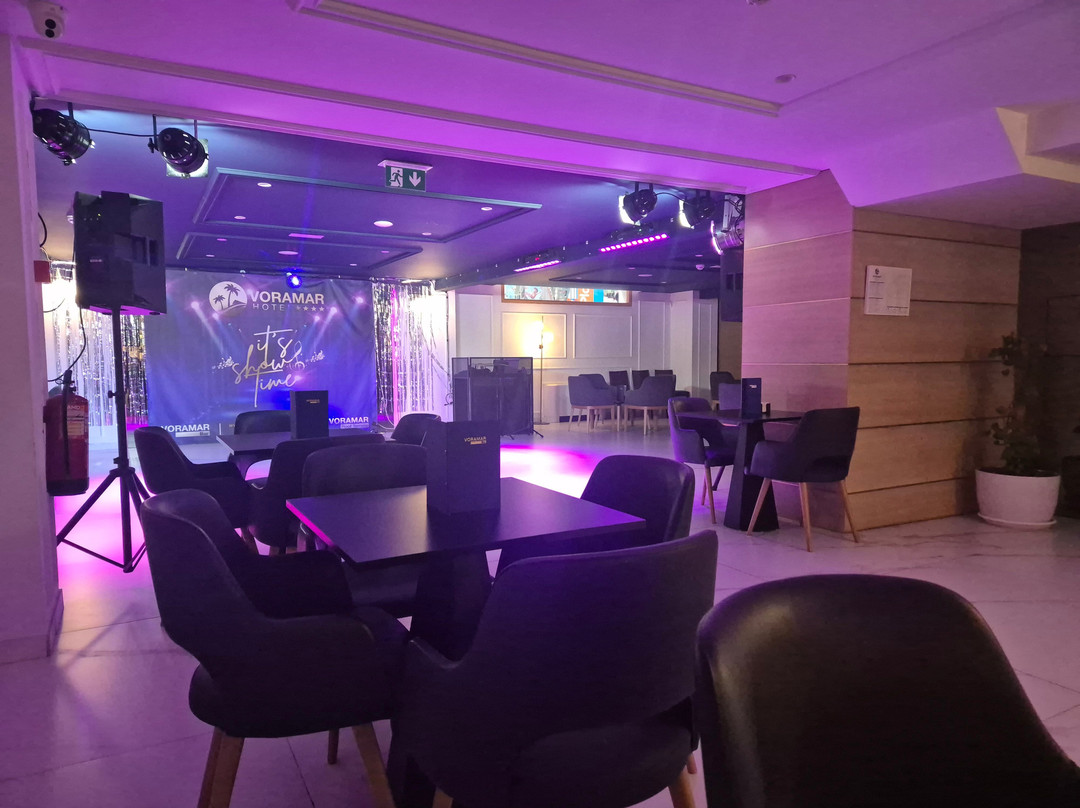 沃拉马尔酒店主图