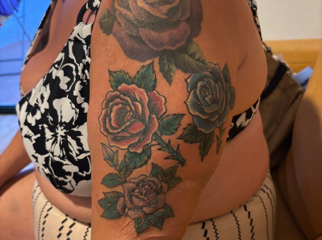 Dharma Tattoo Lanzarote-卡门港必去景点