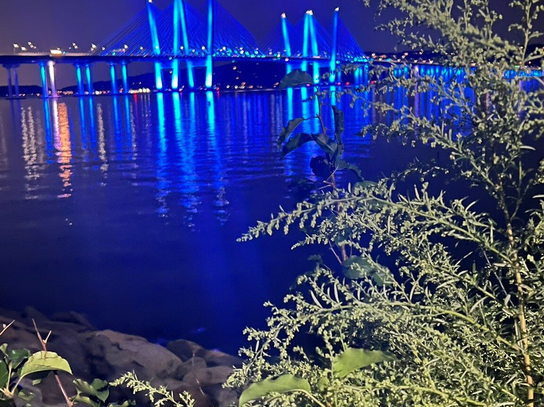 Governor Mario M. Cuomo Bridge-塔里敦必去景点