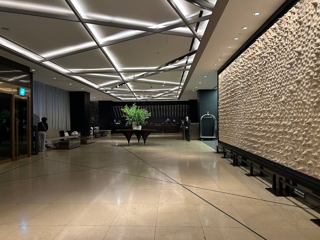 首尔广场傲途格精选酒店主图