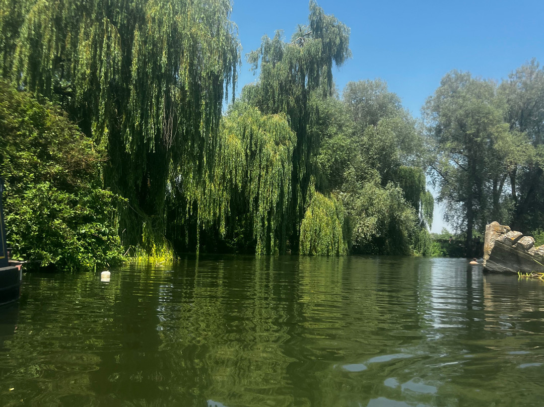 Cotswold Canoe Hire-莱奇莱德必去景点