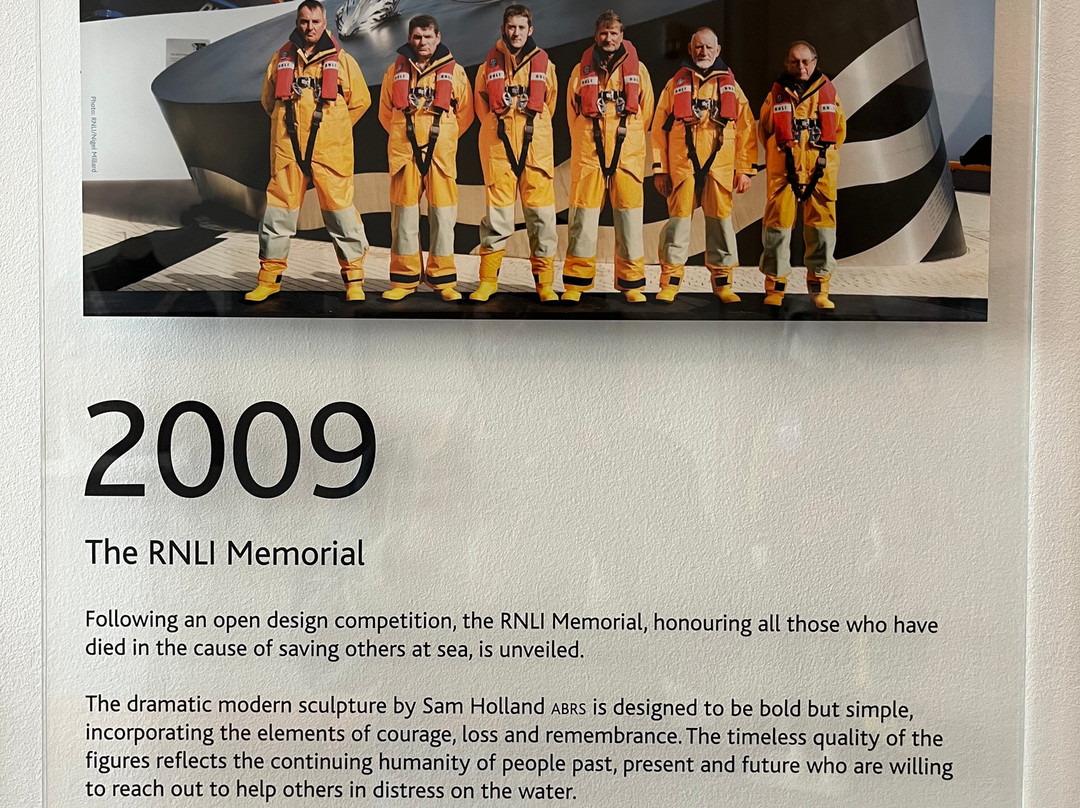 RNLI 大学酒店主图