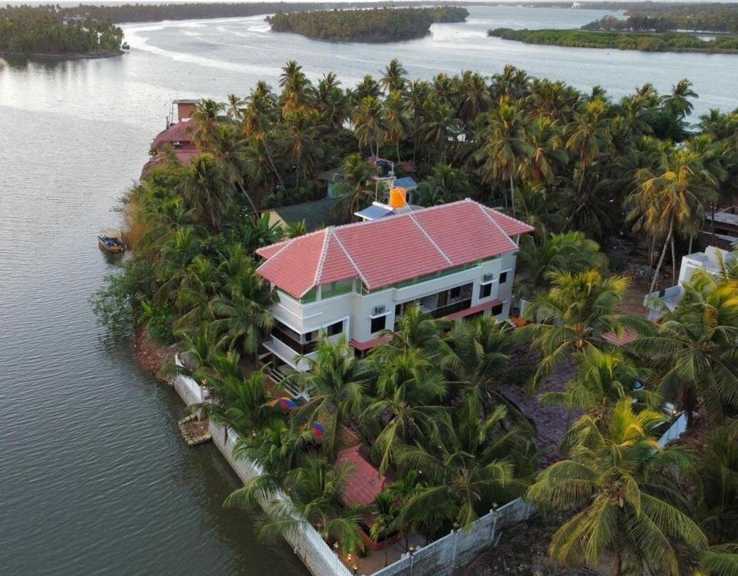 Halfmoon Homestay