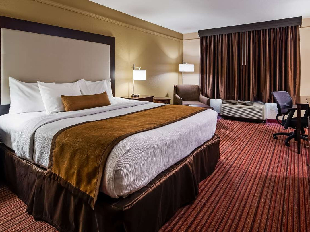 Blaine酒店住宿-Best Western Plus Strawberry Inn & Suites