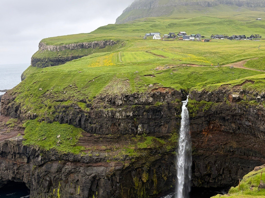 Mulafossur Waterfall-Gasadalur必去景点
