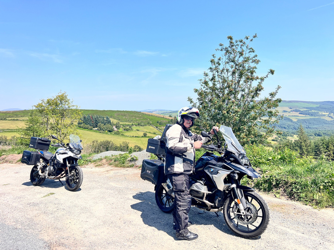 Lemonrock Motorcycle Tours-都柏林必去景点