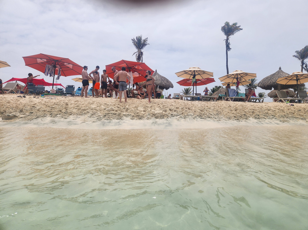 Arashi Beach-Arashi必去景点