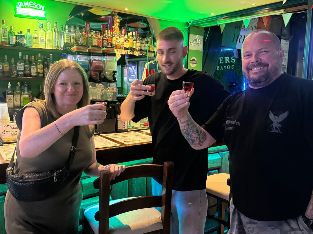 Scorers Irish & Sports Bar-Kavos必去景点
