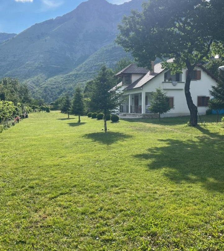 Paja Guesthouse - Camping