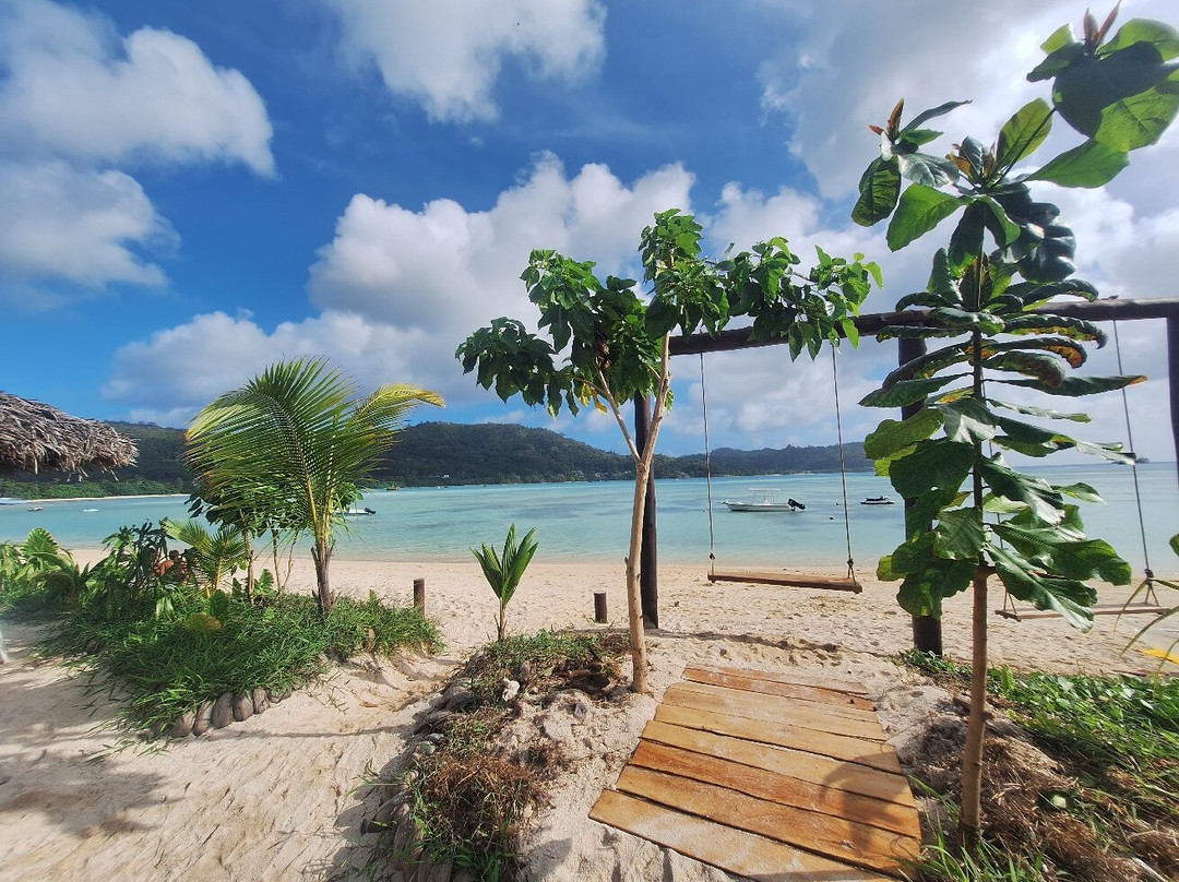 Banana Sea Club-Anse Boileau必去景点