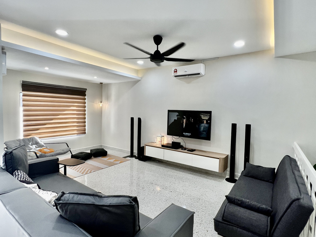Pure Essence Retreat Homestay - Taman Pelangi , Pelangi , Jalan Hijau Muda , Johor Bahru Town主图