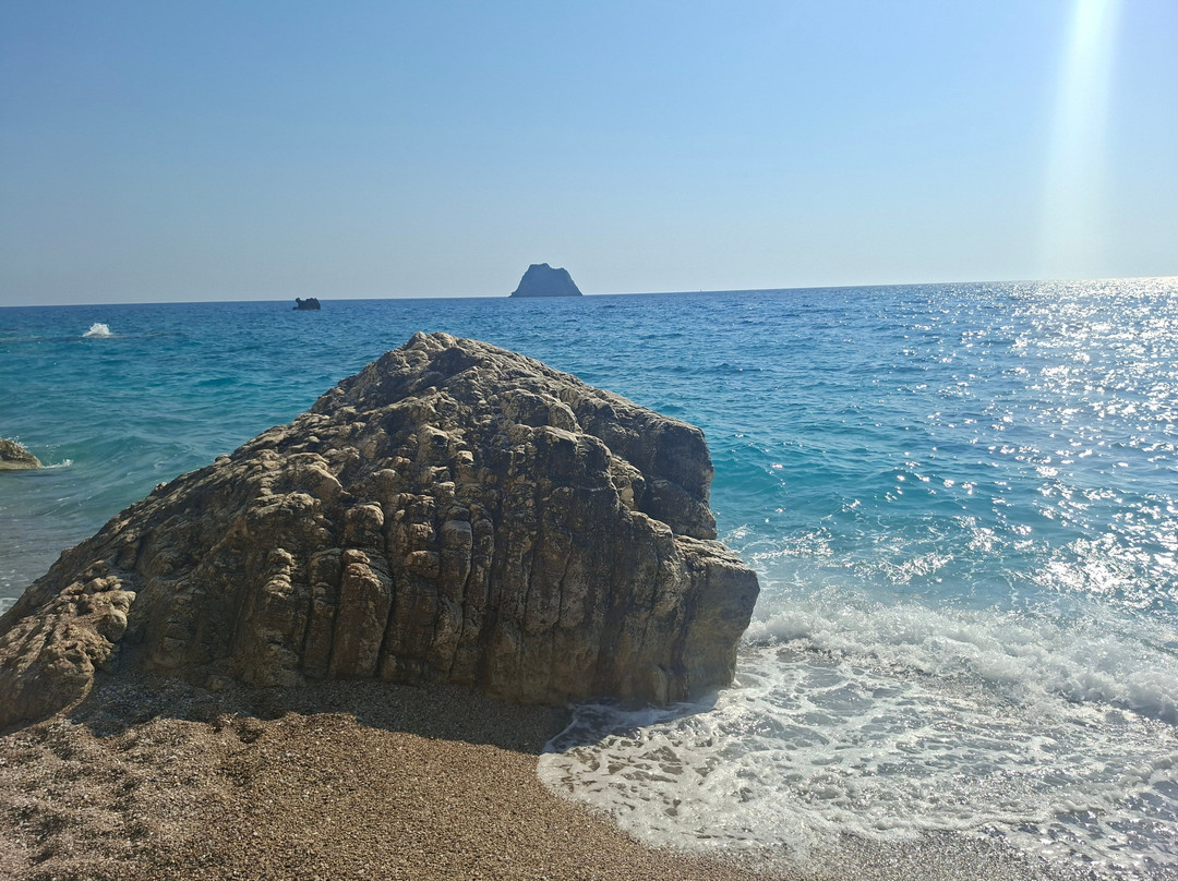Ninos Boat Rental-Liapades必去景点