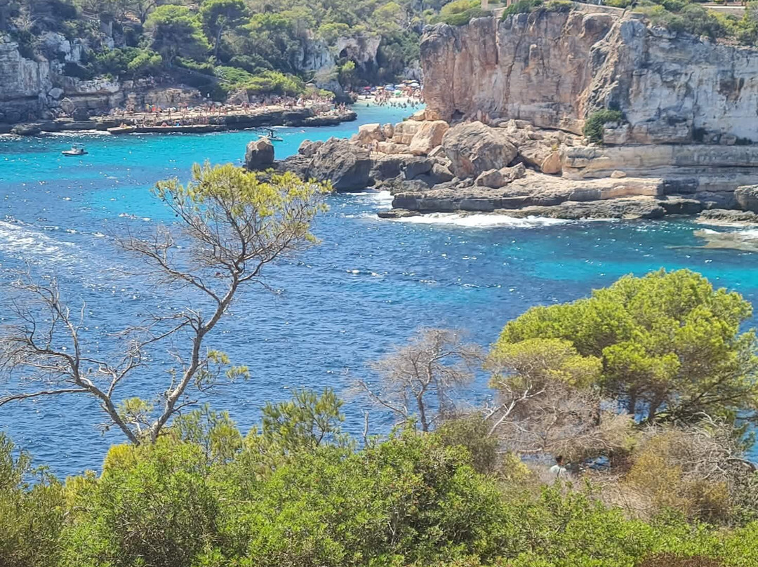 Cala Llombards-桑塔尼必去景点