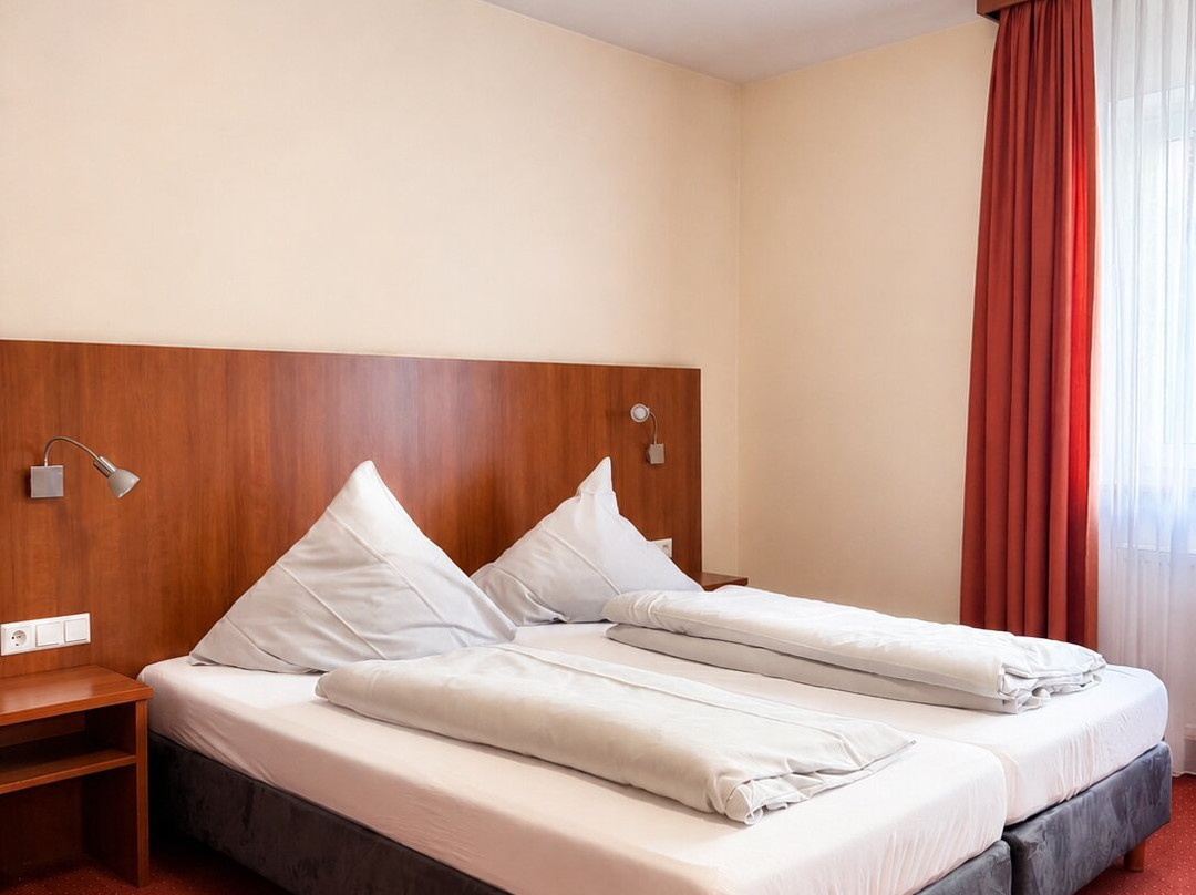 Das kleine Amtshotel主图