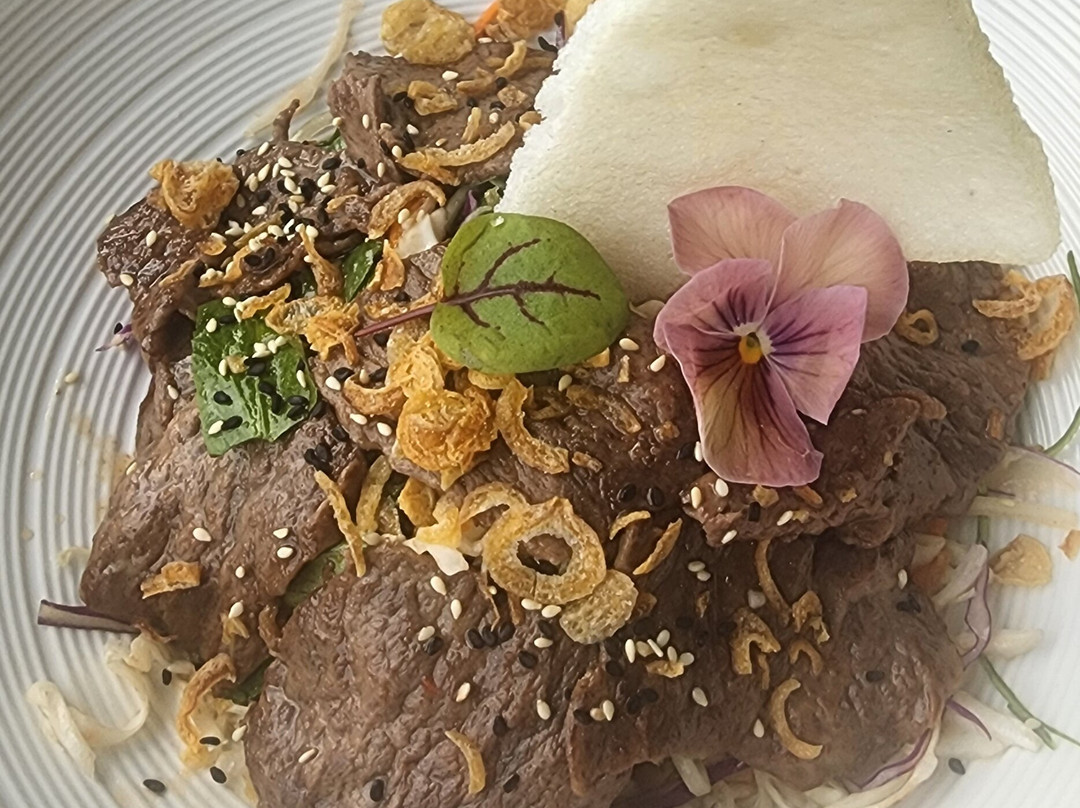 西贡拉希斯塔尊贵酒店主图