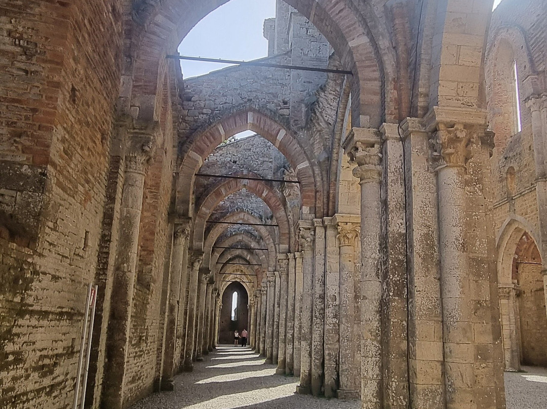 Abbazia di San Galgano-丘斯迪诺必去景点