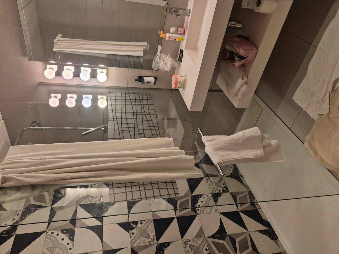 奥纳布拉瓦水疗酒店主图