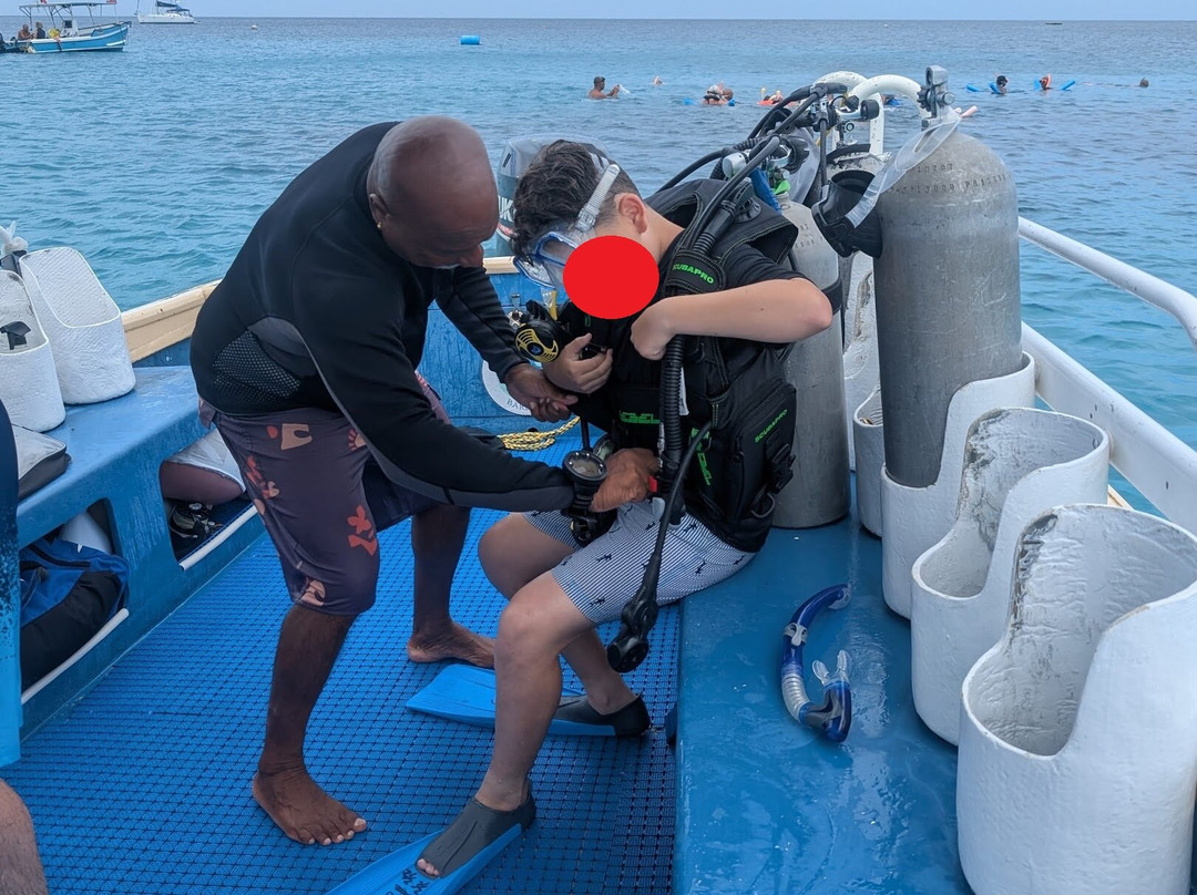 Seahorse Divers Barbados-奥伊斯廷斯必去景点