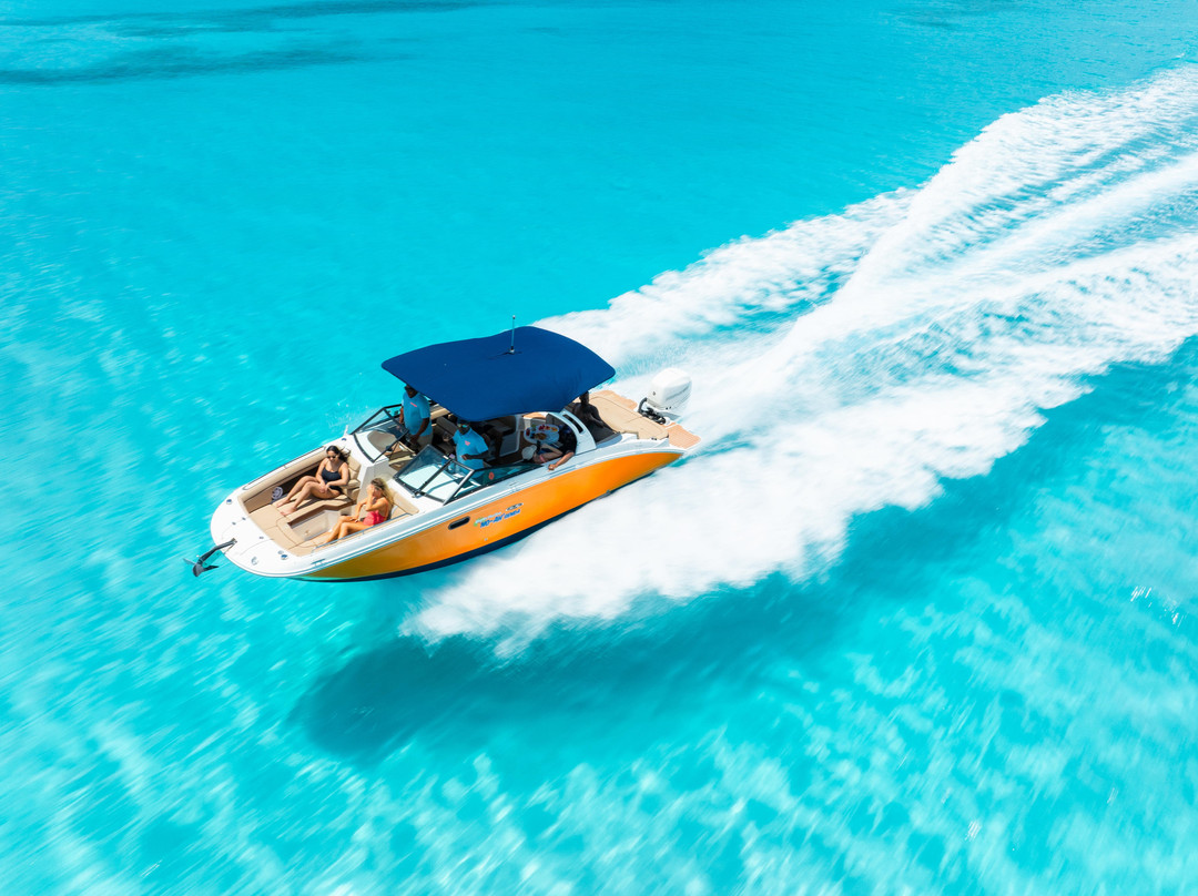 Key To The Sea Parasailing And Charters-普罗维登西亚莱斯必去景点