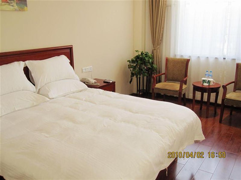 格林豪泰天津滨海新区泰达快捷酒店主图