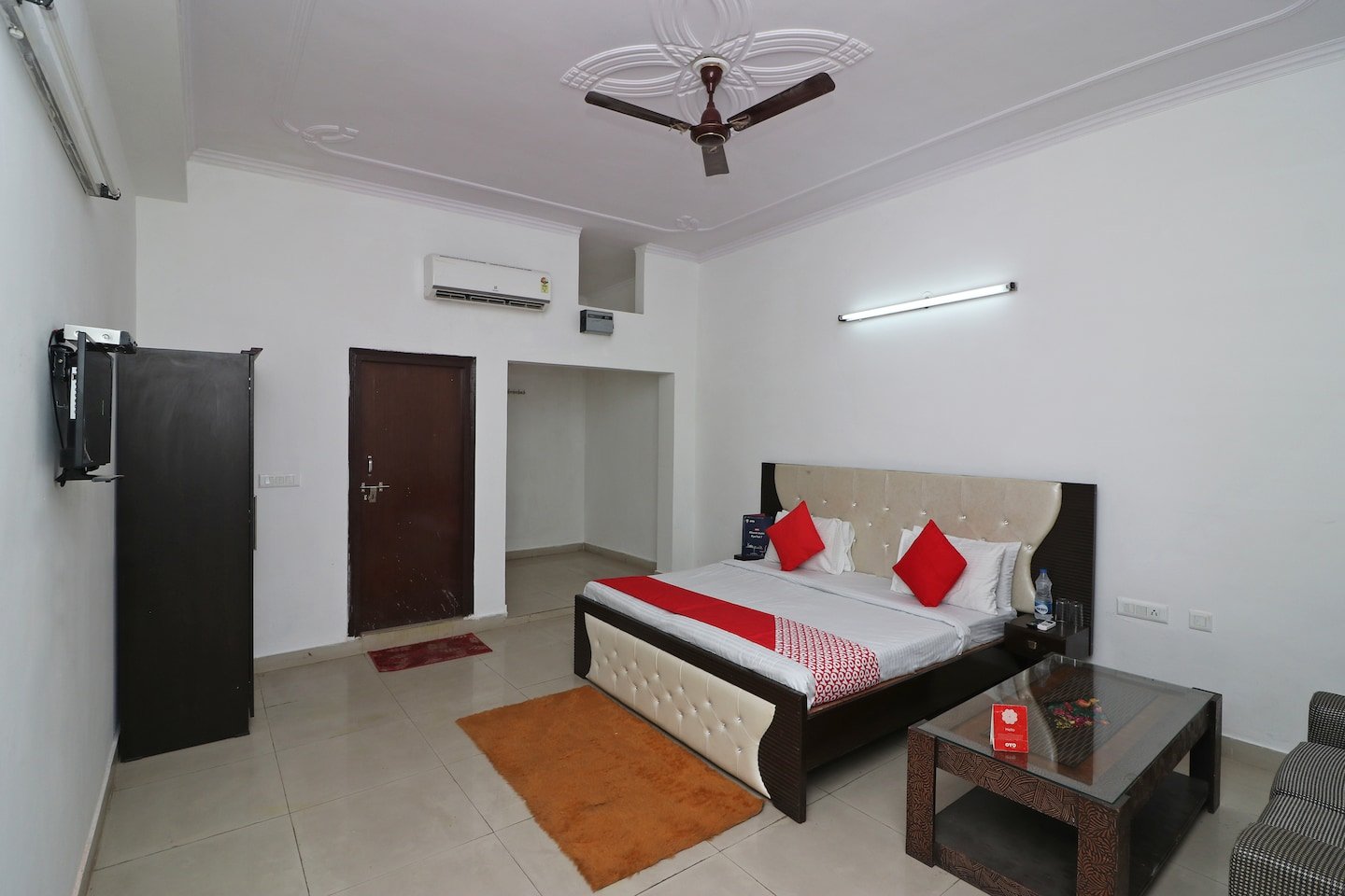 Hotel Virus Bistro and Kitchen-官方